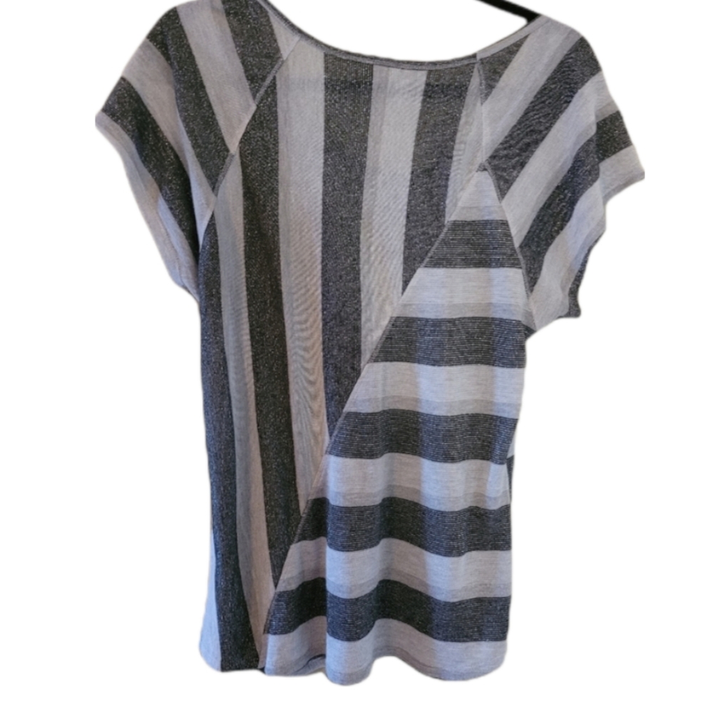 Espresso gray blouse. Vertical & horizonta…